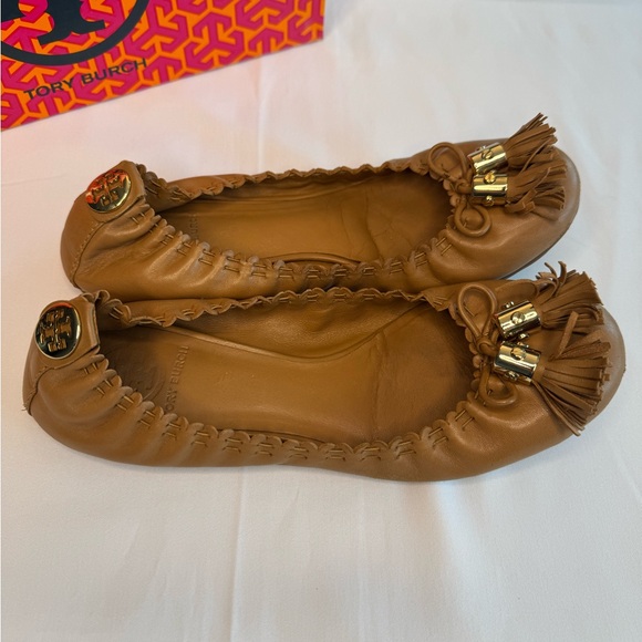 Tory Burch Reece-Mostico Leather Ballet Flats Size 7.5 Color Royal Tan - Picture 2 of 13